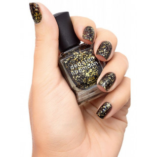 Deborah Lippmann - lak na nehty - Cleopatra in New York