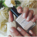 Nailberry - lak na nehty - Almond